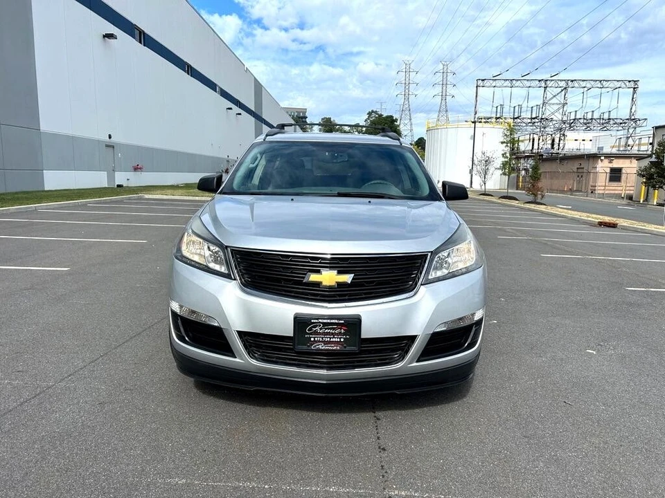 2015 Chevrolet Traverse - Image 7 of 12