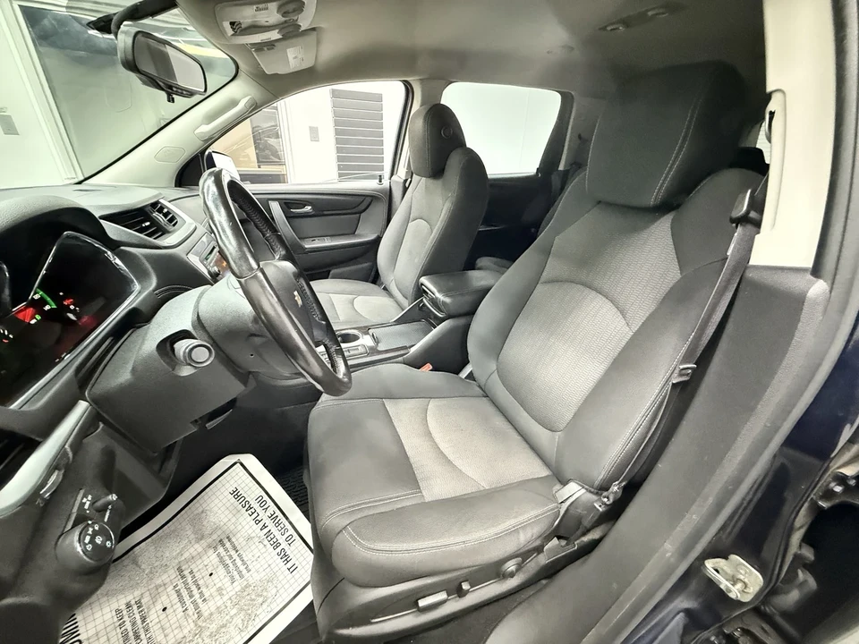 2015 Chevrolet Traverse - Image 12 of 21