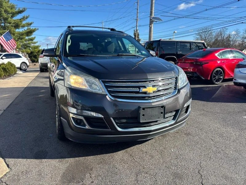 2015 Chevrolet Traverse - Image 10 of 12
