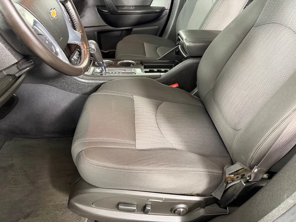 2015 Chevrolet Traverse - Image 12 of 21