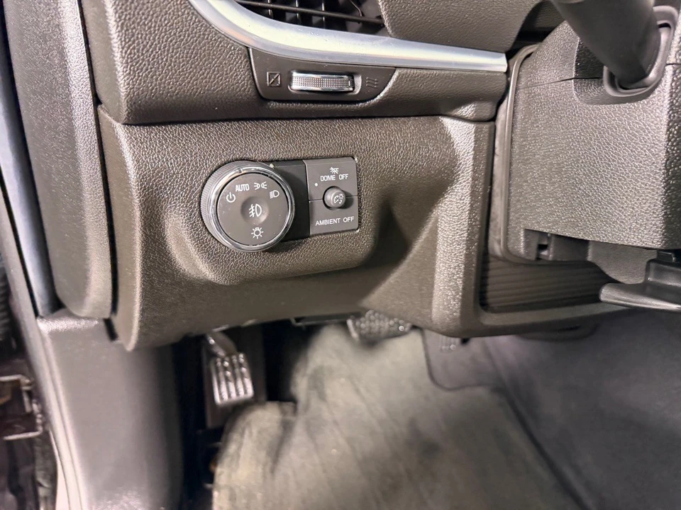 2015 Chevrolet Traverse - Image 14 of 21