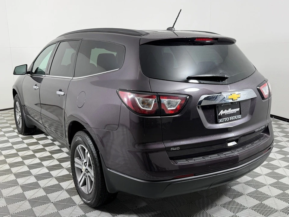2015 Chevrolet Traverse - Image 7 of 21
