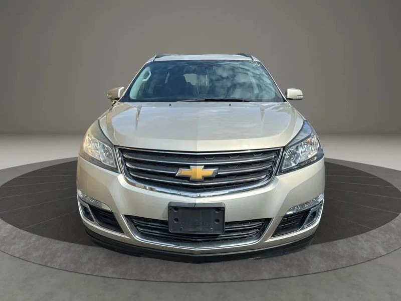 2015 Chevrolet Traverse - Image 2 of 12