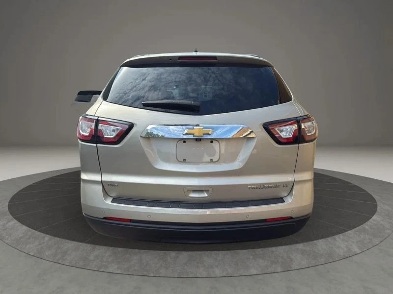 2015 Chevrolet Traverse - Image 6 of 12