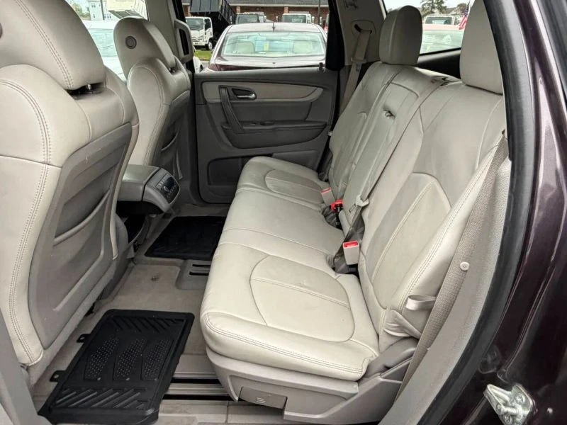 2015 Chevrolet Traverse - Image 12 of 12