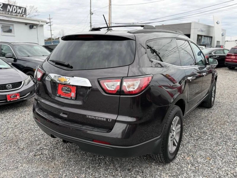 2015 Chevrolet Traverse - Image 8 of 12