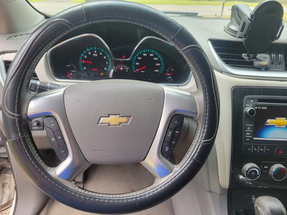 2015 Chevrolet Traverse - Image 5 of 20