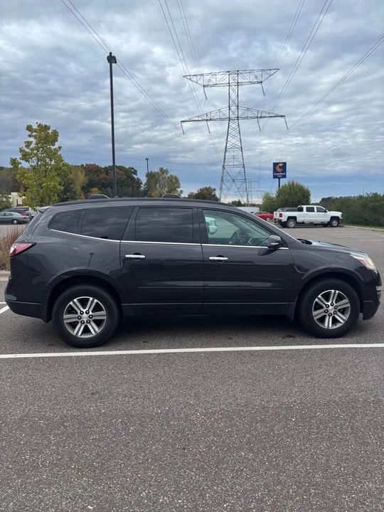 2015 Chevrolet Traverse - Image 6 of 9