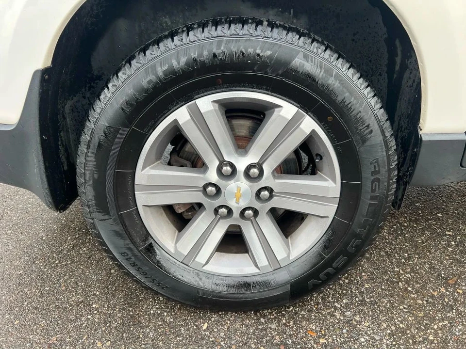 2015 Chevrolet Traverse - Image 11 of 12
