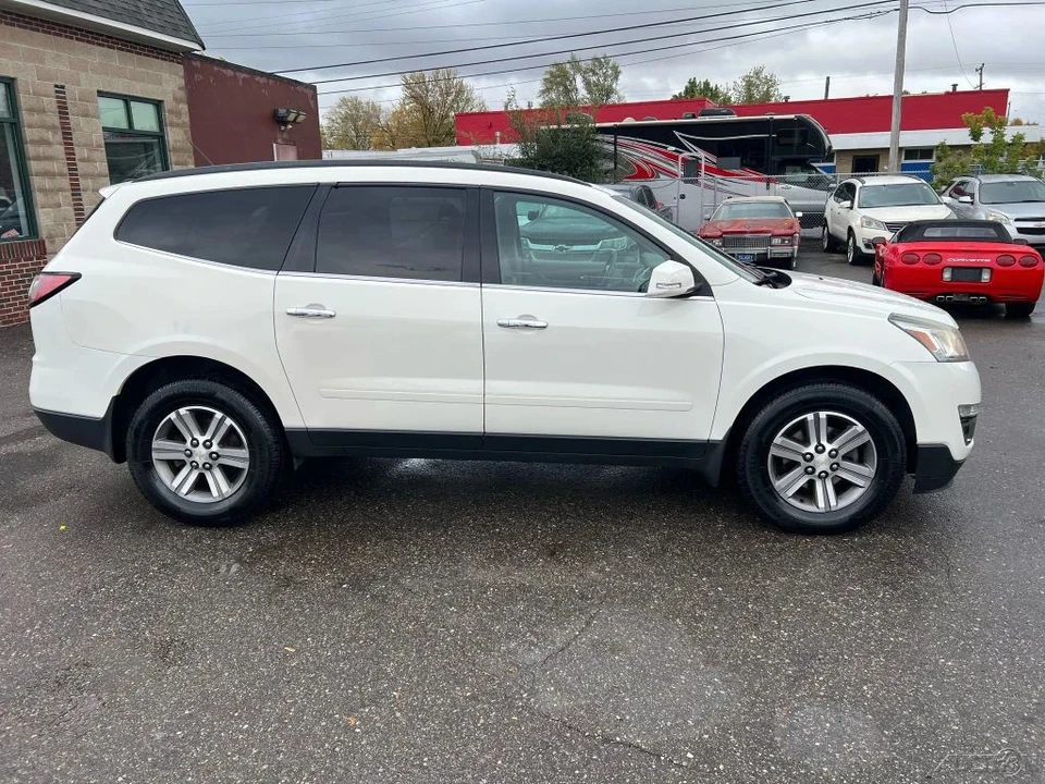 2015 Chevrolet Traverse - Image 6 of 12