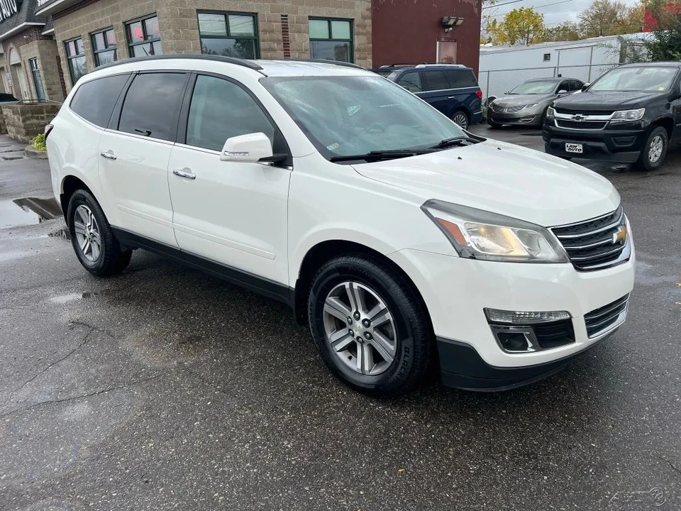 2015 Chevrolet Traverse - Image 7 of 12