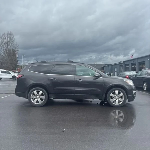 2015 Chevrolet Traverse - Image 9 of 12