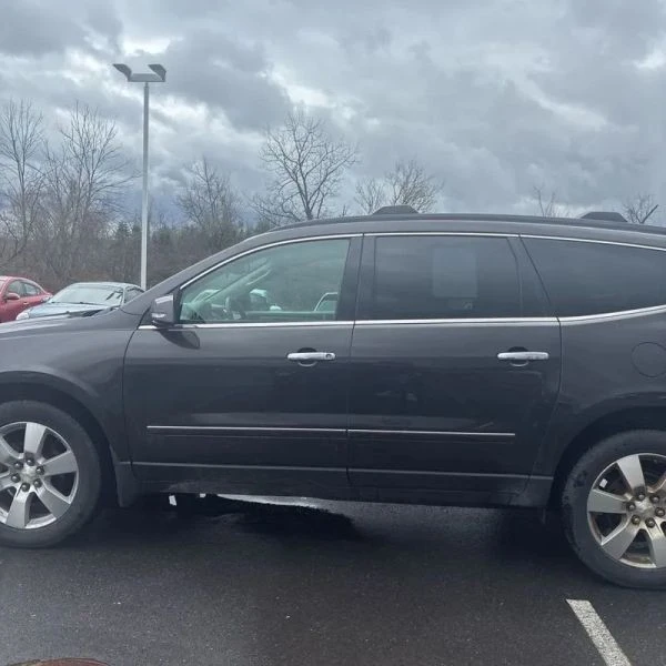 2015 Chevrolet Traverse - Image 3 of 12