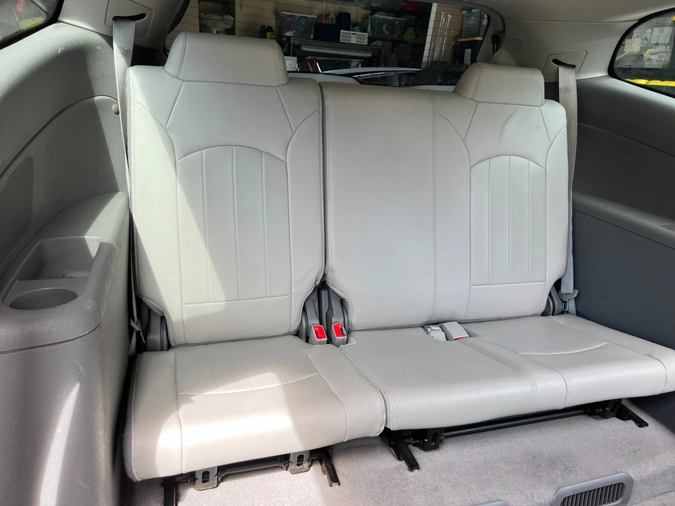 2015 Chevrolet Traverse - Image 14 of 20