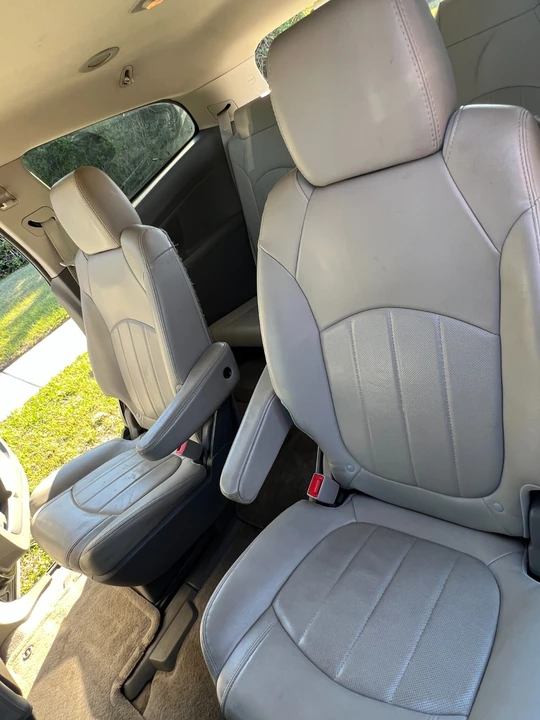 2015 Chevrolet Traverse - Image 13 of 20