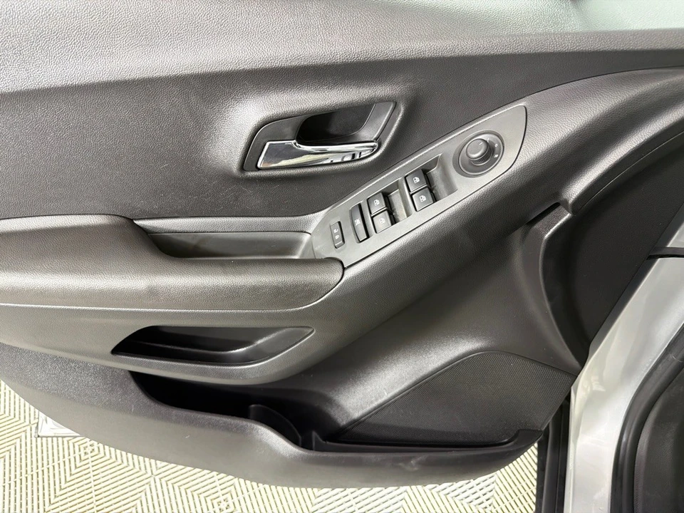 2015 Chevrolet Trax - Image 12 of 12