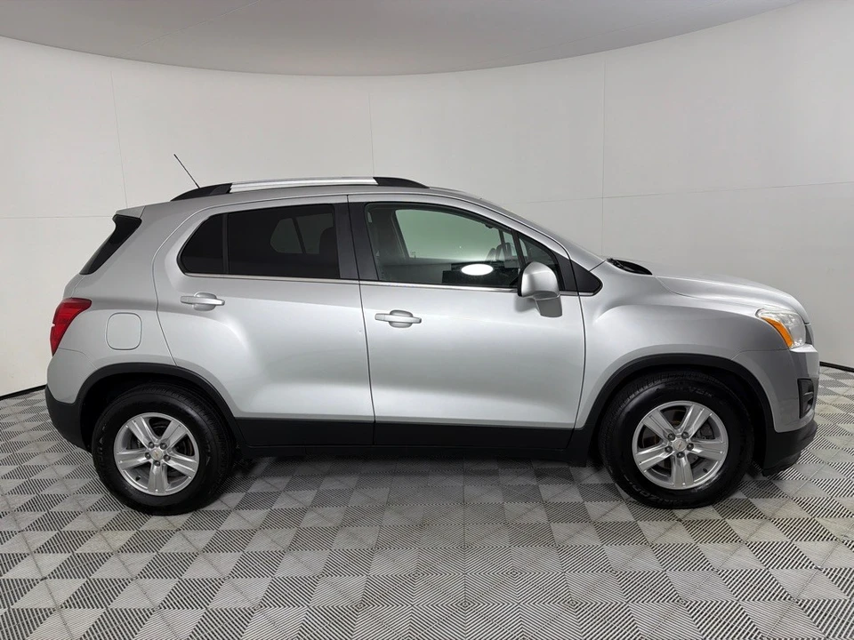 2015 Chevrolet Trax - Image 4 of 12