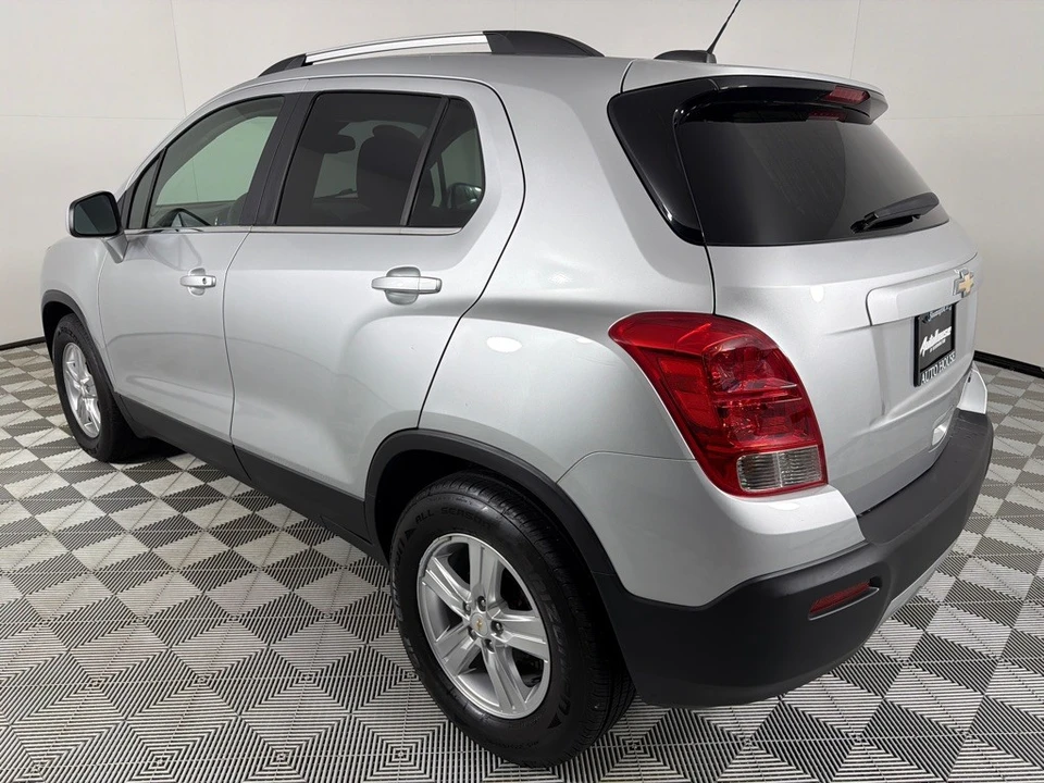 2015 Chevrolet Trax - Image 8 of 12