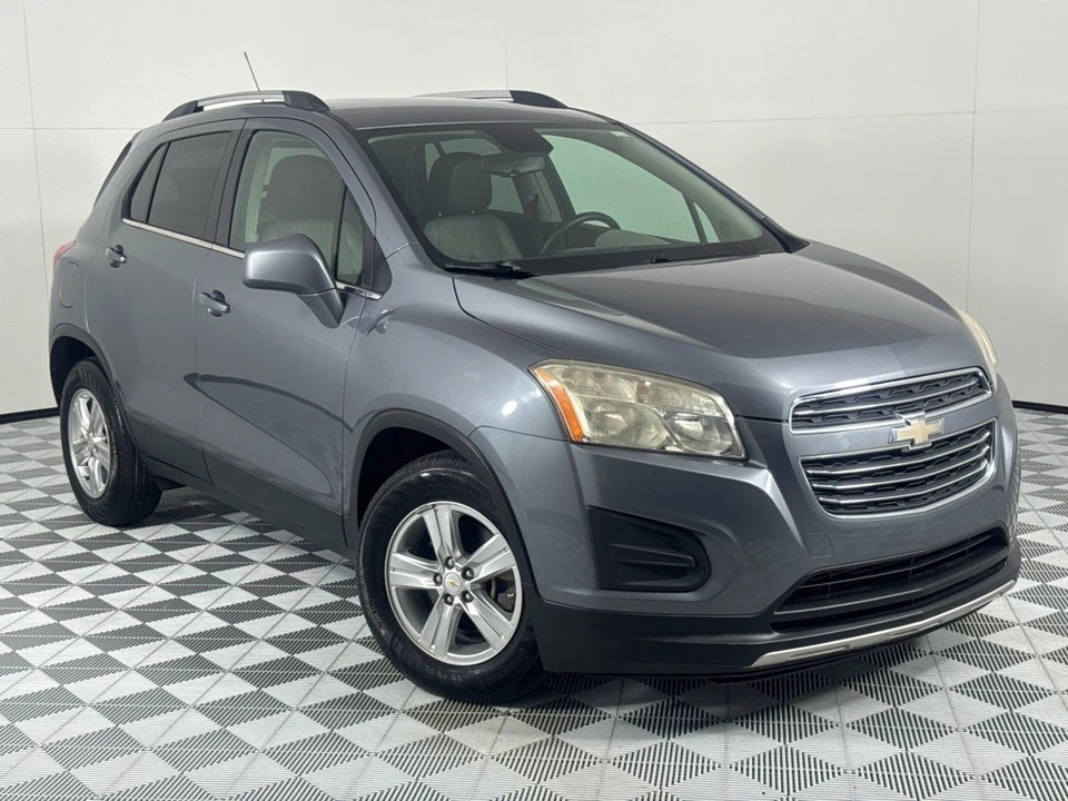 2015 Chevrolet Trax - Image 2 of 12