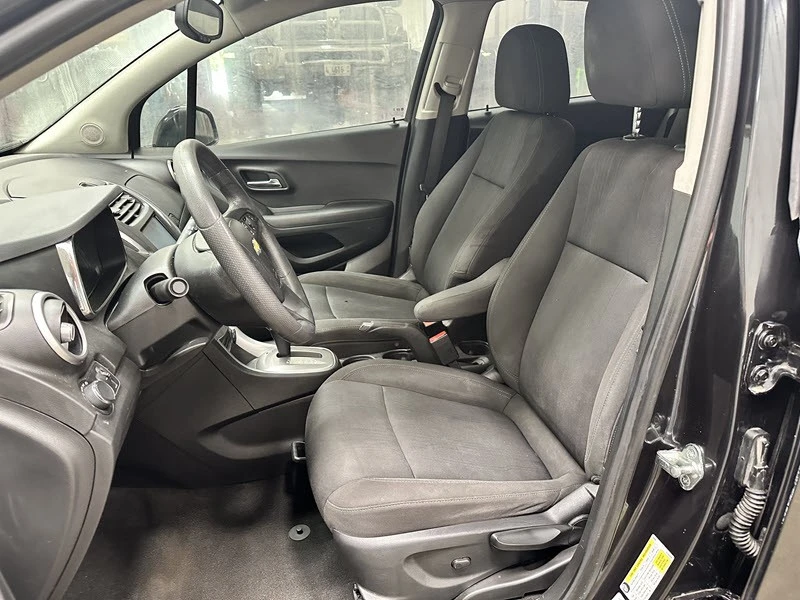 2015 Chevrolet Trax - Image 9 of 21