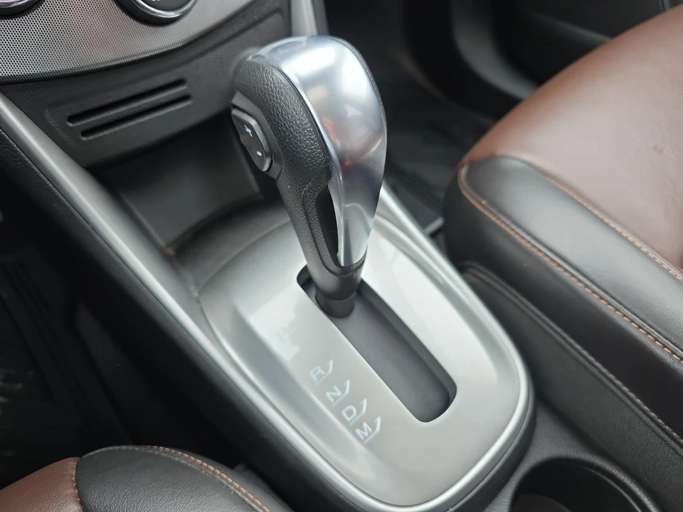 2015 Chevrolet Trax - Image 10 of 21