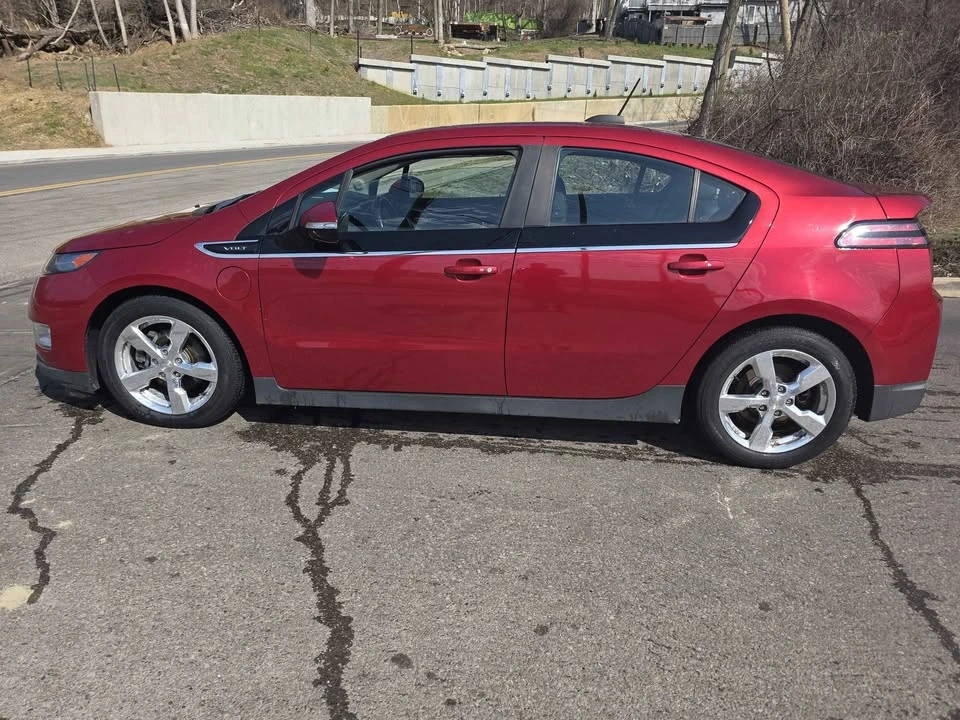 2015 Chevrolet Volt - Image 3 of 16