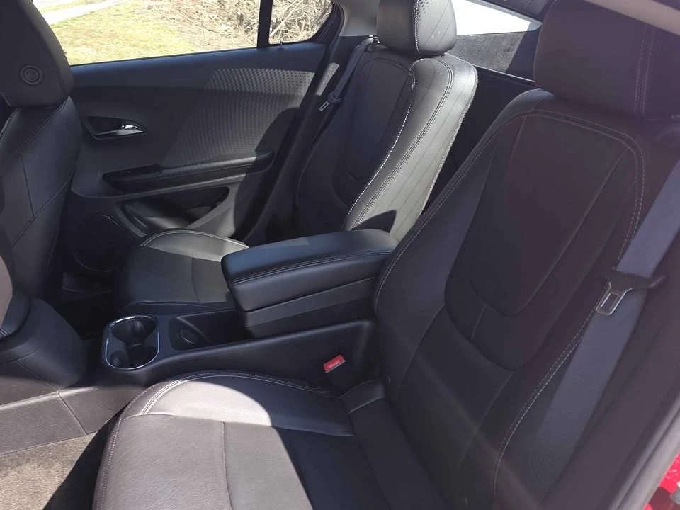 2015 Chevrolet Volt - Image 16 of 16