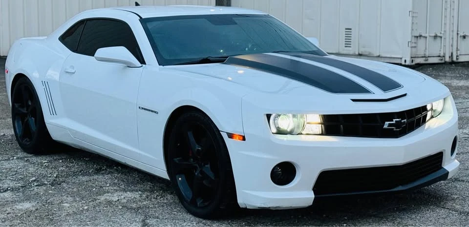 2015 Chevrolet Camaro 5th Gen - Image 5 of 10