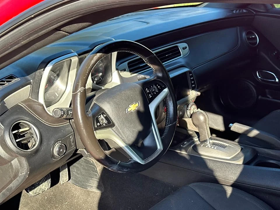 2015 Chevrolet Camaro 5th Gen - Image 12 of 16