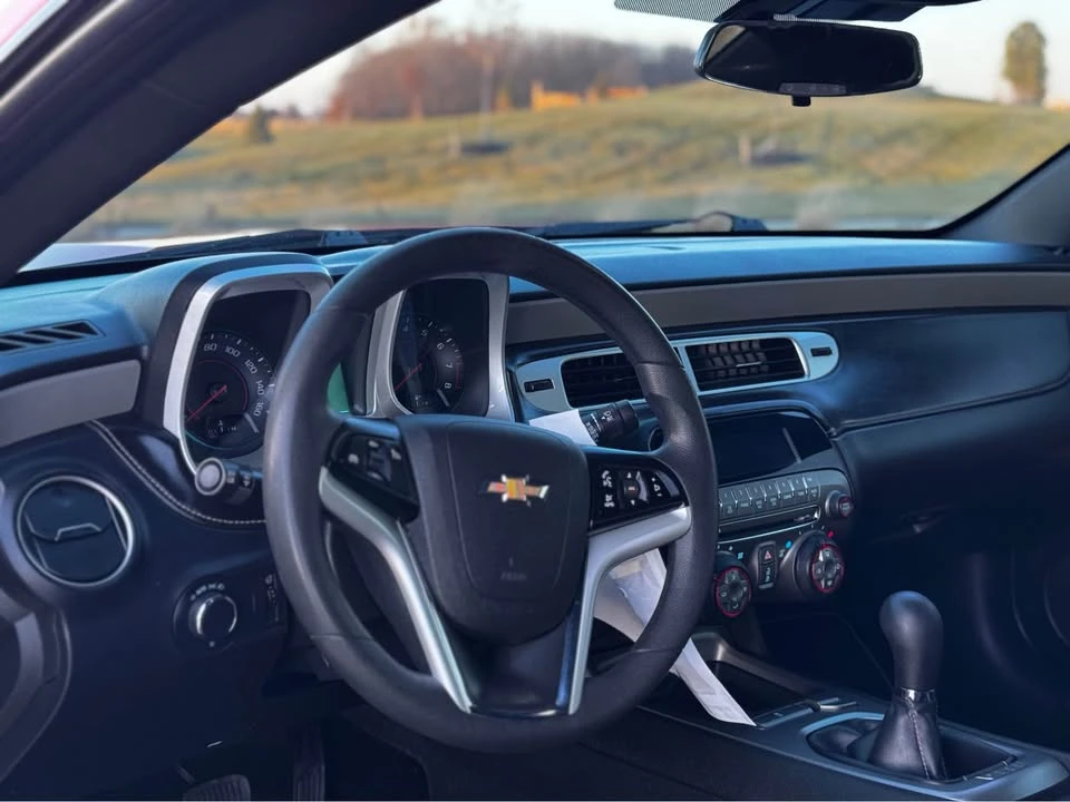 2015 Chevrolet Camaro 5th Gen - Image 13 of 16