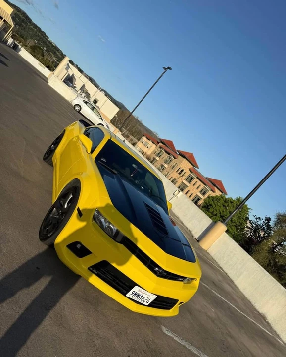 2015 Chevrolet Camaro 5th Gen - Image 2 of 10
