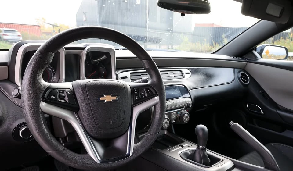 2015 Chevrolet Camaro 5th Gen - Image 10 of 16