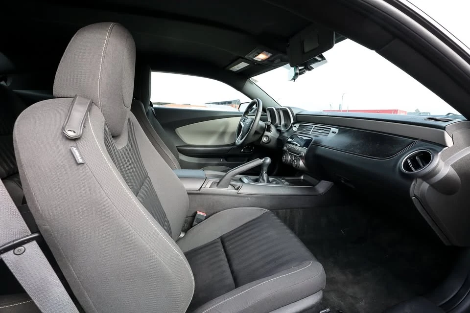 2015 Chevrolet Camaro 5th Gen - Image 12 of 16