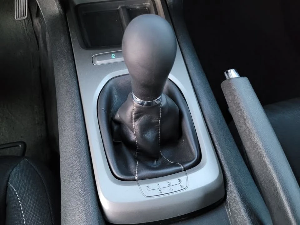 2015 Chevrolet Camaro 5th Gen - Image 15 of 17