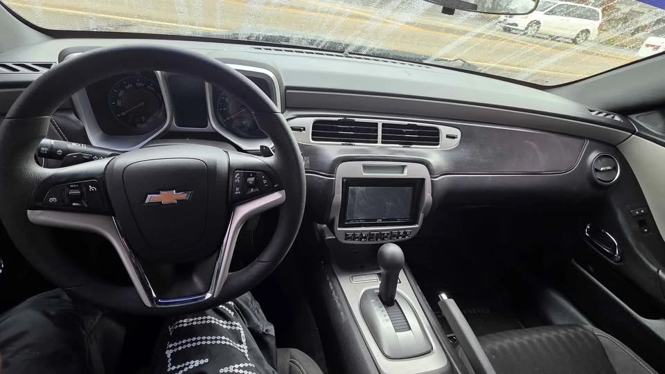 2015 Chevrolet Camaro 5th Gen - Image 9 of 10