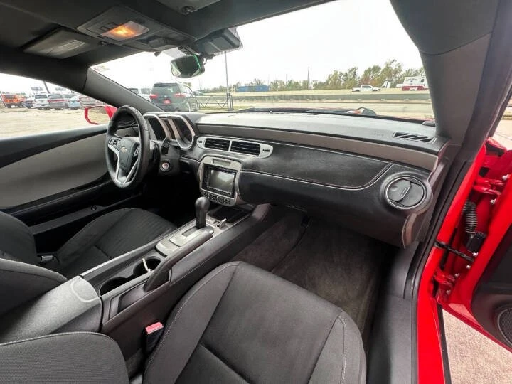 2015 Chevrolet Camaro 5th Gen - Image 10 of 13