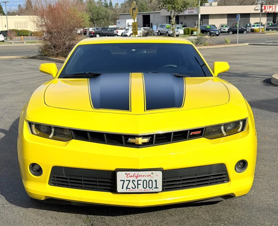 2015 Chevrolet Camaro 5th Gen - Image 2 of 17