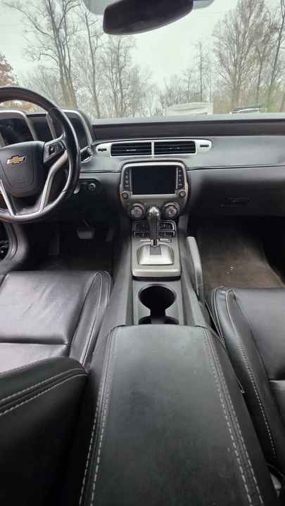 2015 Chevrolet Camaro 5th Gen - Image 9 of 13