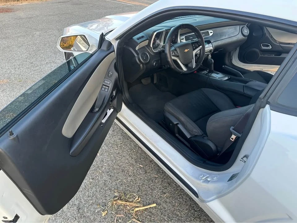 2015 Chevrolet Camaro 5th Gen - Image 16 of 18