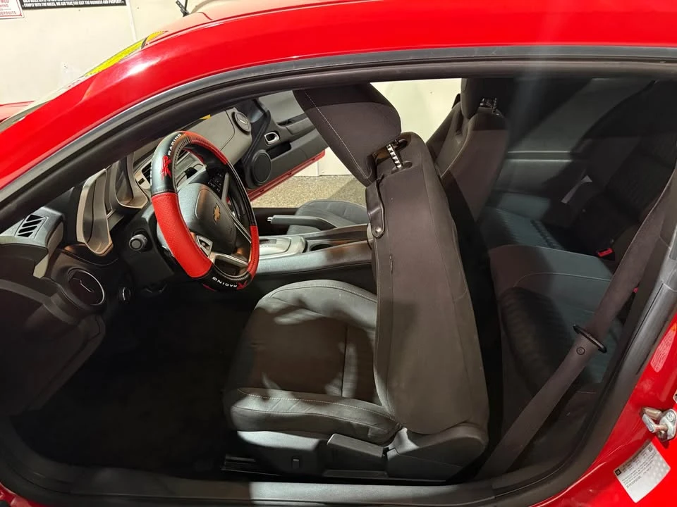 2015 Chevrolet Camaro 5th Gen - Image 9 of 15