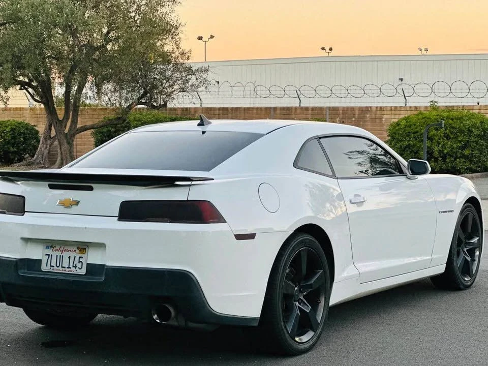2015 Chevrolet Camaro 5th Gen - Image 6 of 10