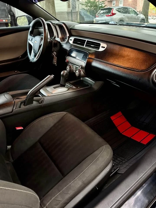 2015 Chevrolet Camaro 5th Gen - Image 9 of 11