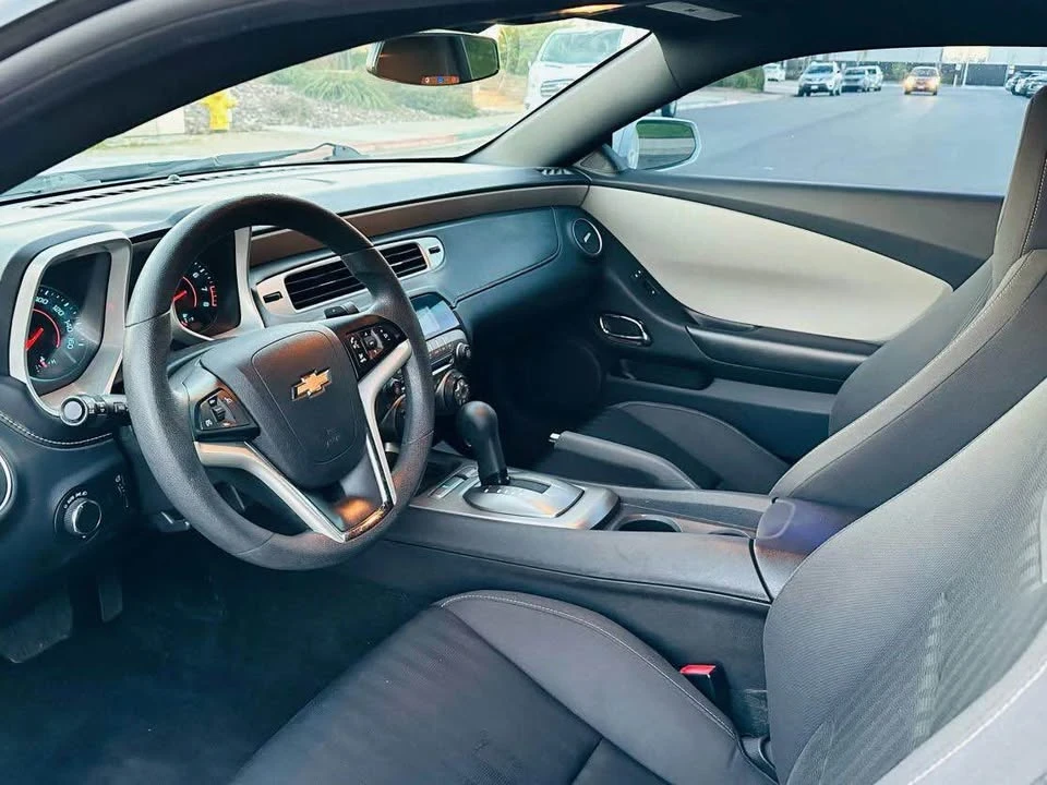 2015 Chevrolet Camaro 5th Gen - Image 2 of 10