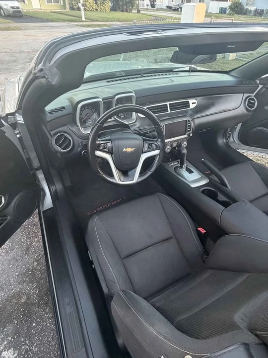 2015 Chevrolet Camaro 5th Gen - Image 4 of 9