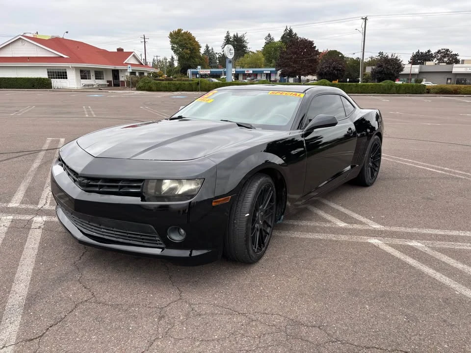 2015 Chevrolet Camaro 5th Gen - Image 2 of 8