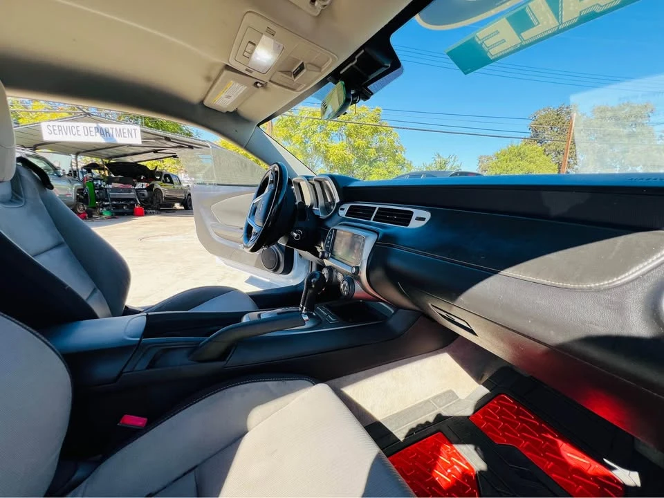 2015 Chevrolet Camaro 5th Gen - Image 8 of 12