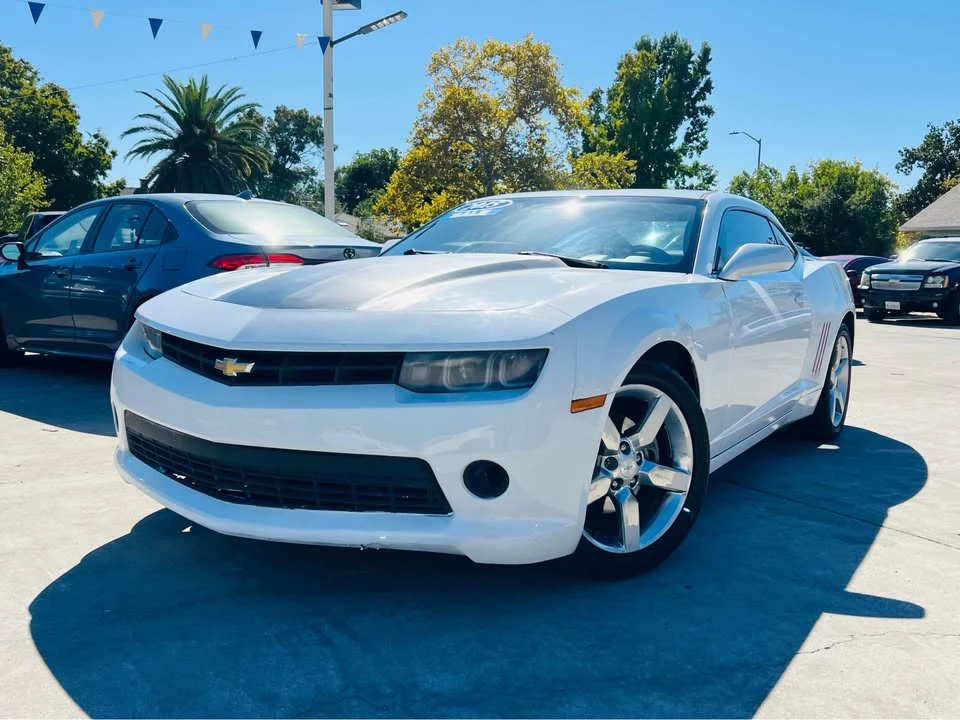 2015 Chevrolet Camaro 5th Gen - Image 3 of 12