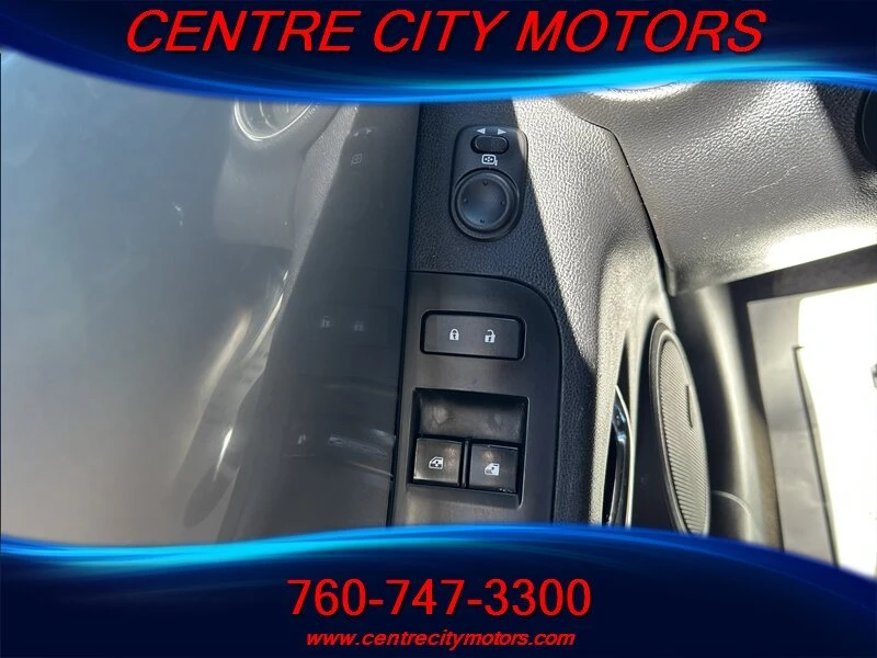 2015 Chevrolet Camaro 5th Gen - Image 17 of 20