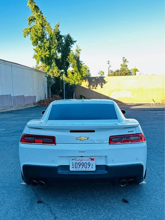 2015 Chevrolet Camaro 5th Gen - Image 6 of 11