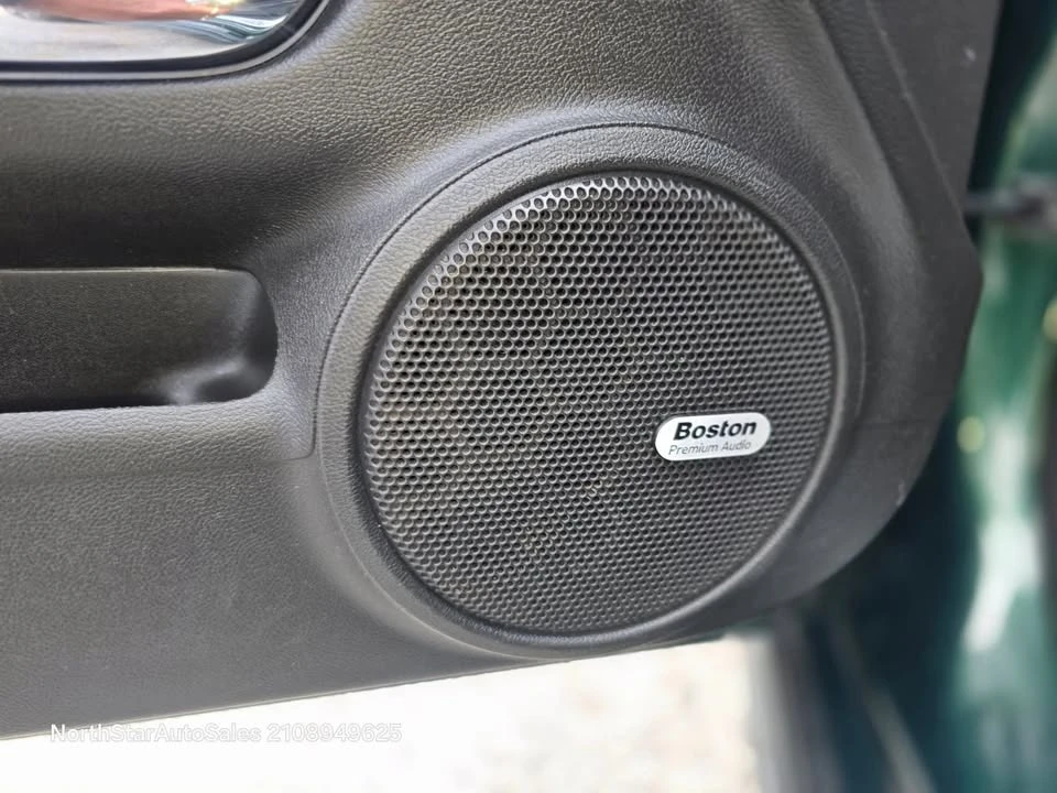 2015 Chevrolet Camaro SS 5th Gen - Image 15 of 19